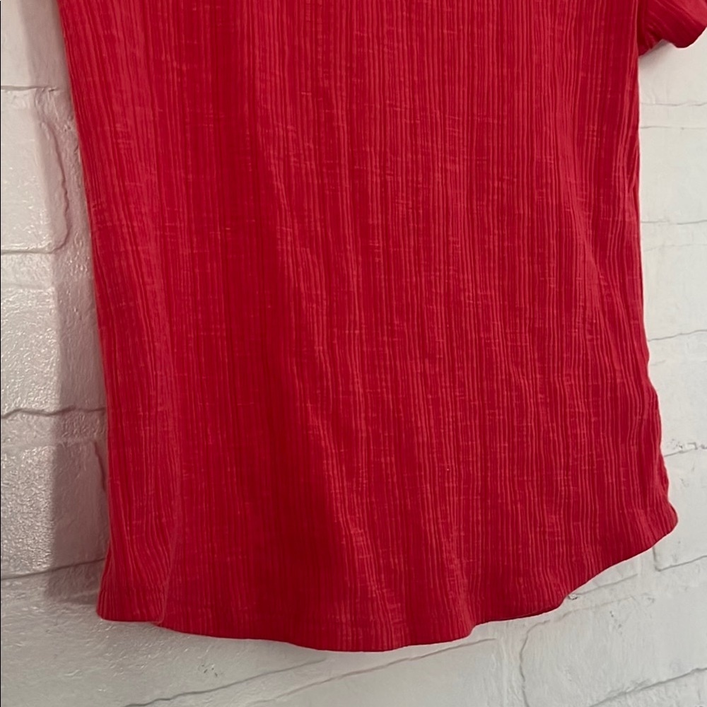 Universal Thread Womens Bright Short Sleeve Top Cotton Blend Material Large - Picture 4 of 5